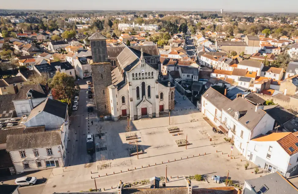 Entretien rideau métallique BOUGUENAIS - Nantes (44000)